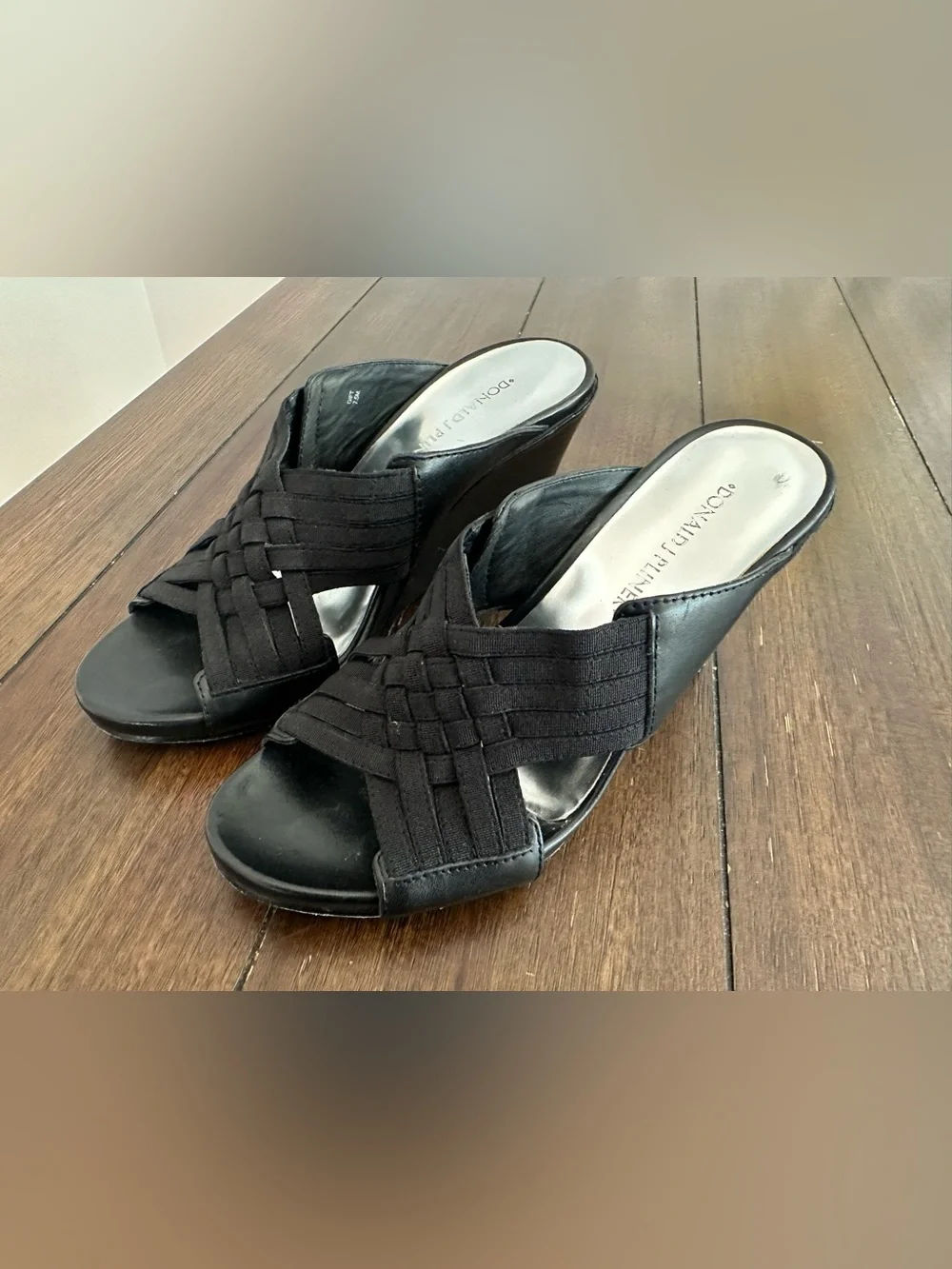 Donald J. Pliner wedges